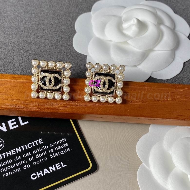 Chanel Earrings 1979